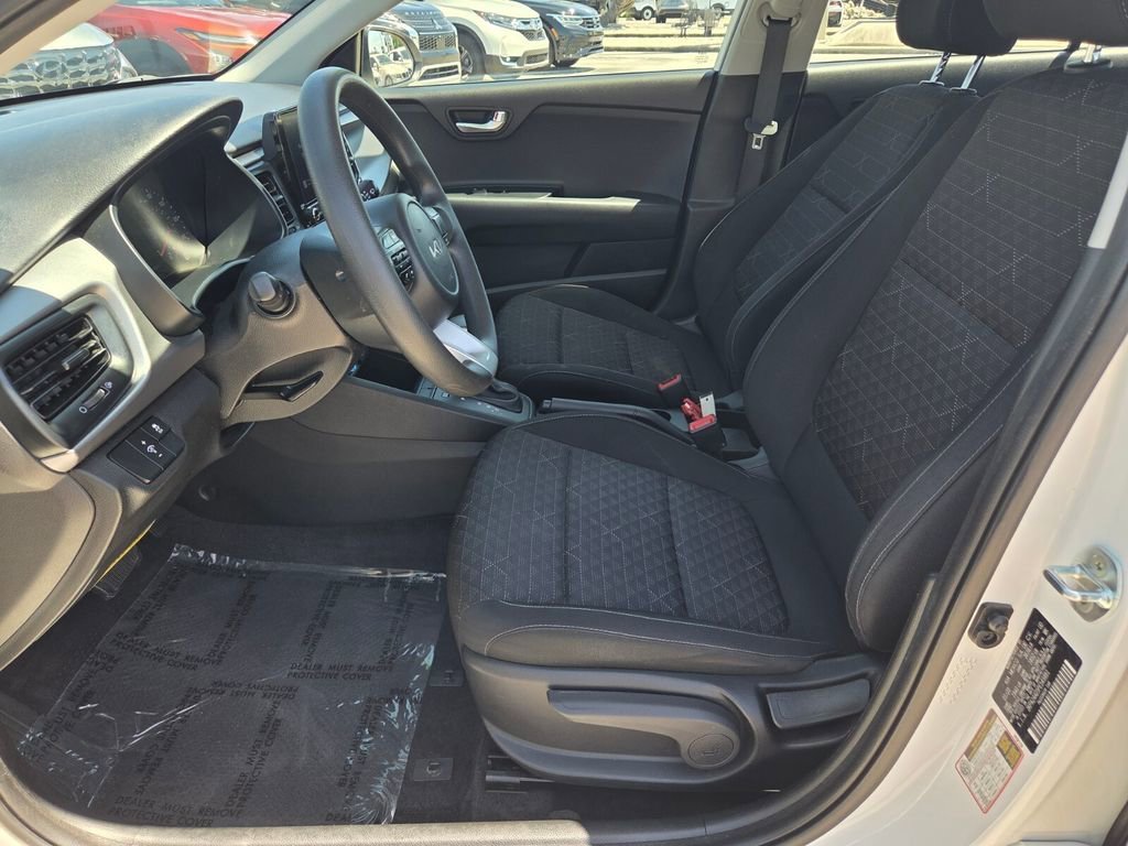 Used 2023 White Kia LX image 4