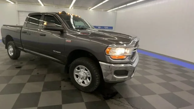 3C6UR5CJ6KG633987
