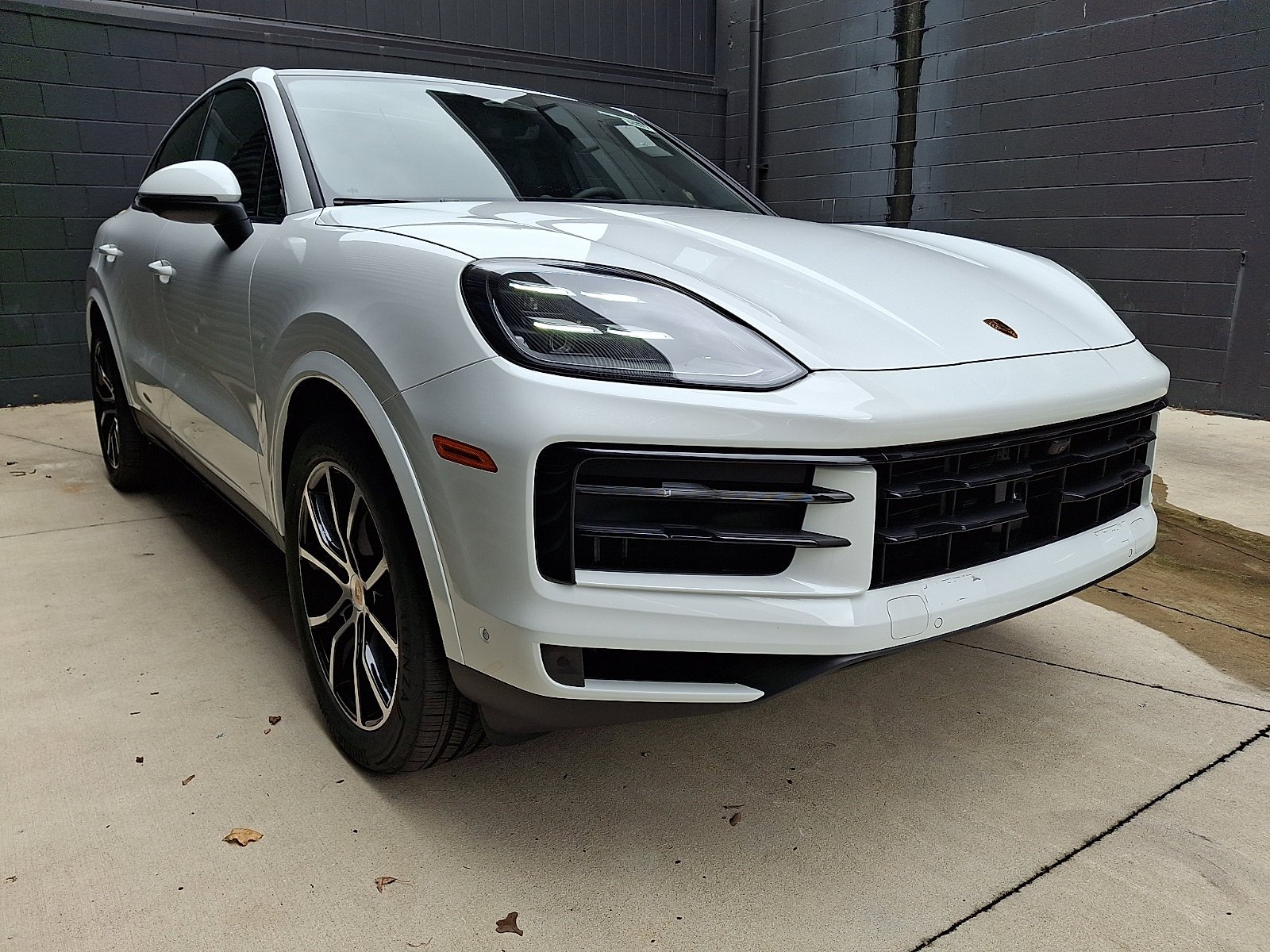 New 2026 White Porsche Coupe image 7