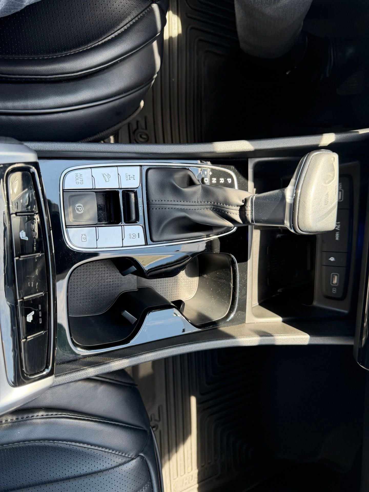 Certified Used 2022 Gray Hyundai SEL image 27