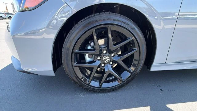 New 2026 Urban Gray Pearl Honda Sport image 10