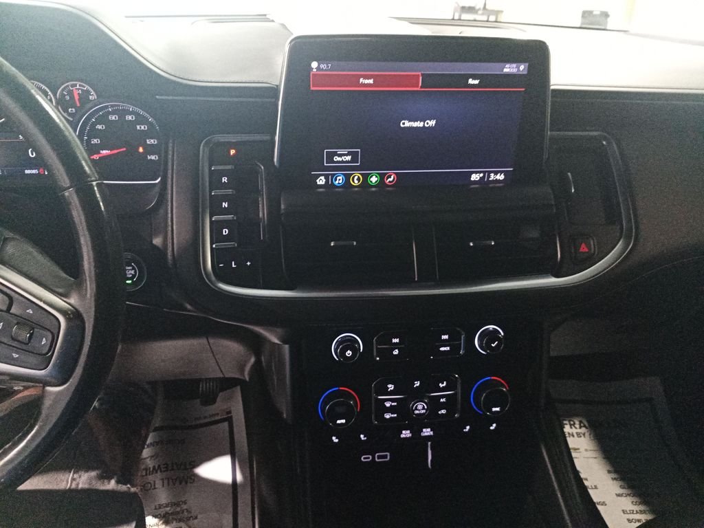 Used 2021 White Chevrolet Z71 image 19