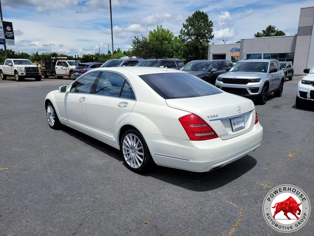 Used 2011 White Mercedes-Benz S 550 image 3