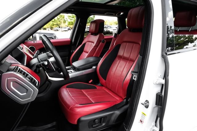 Used 2022 White Land Rover HSE Dynamic image 44