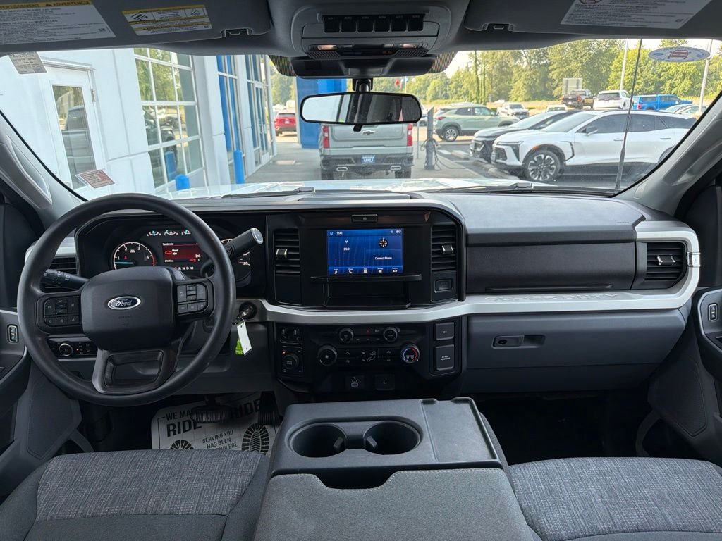 Used 2025  Ford XLT image 21