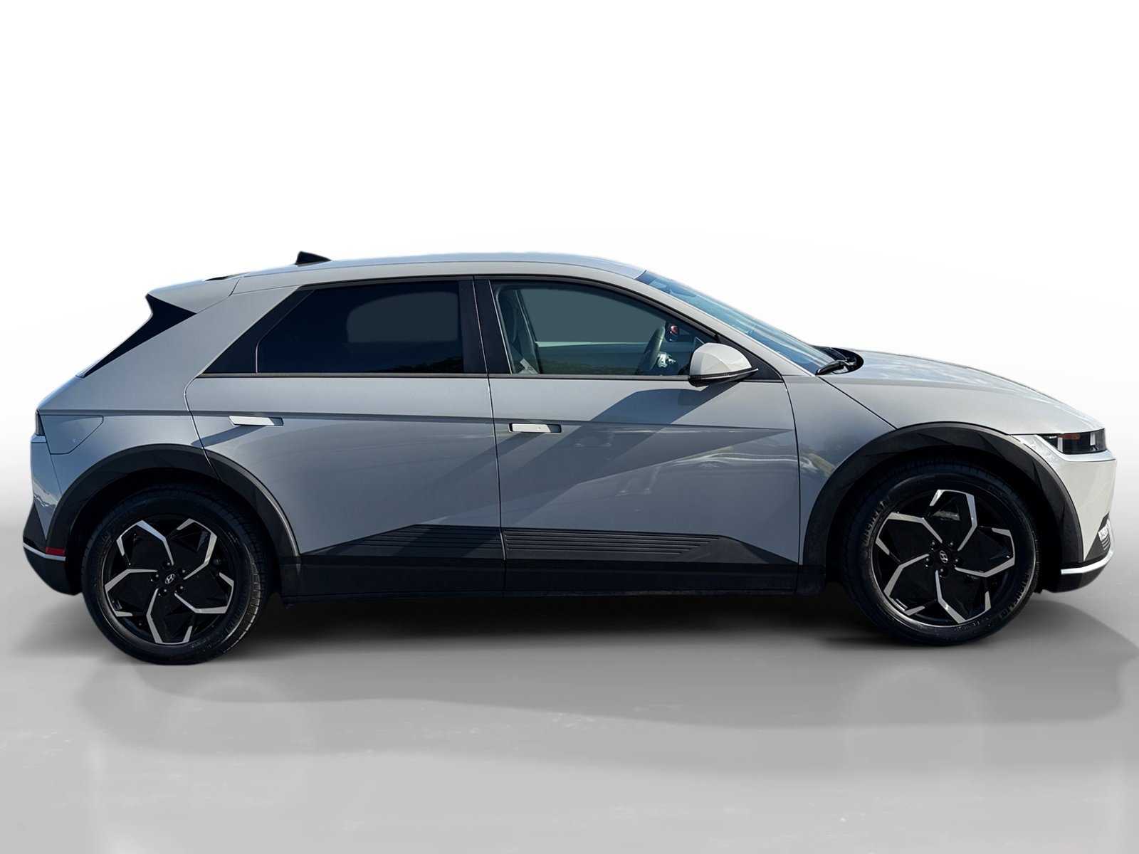 Certified Used 2024 Cyber Gray Hyundai SEL image 6