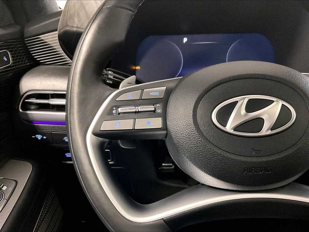 Used 2024 Silver Hyundai Calligraphy image 24