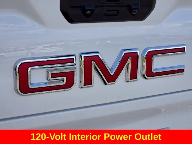 Used 2026 White GMC AT4 image 20