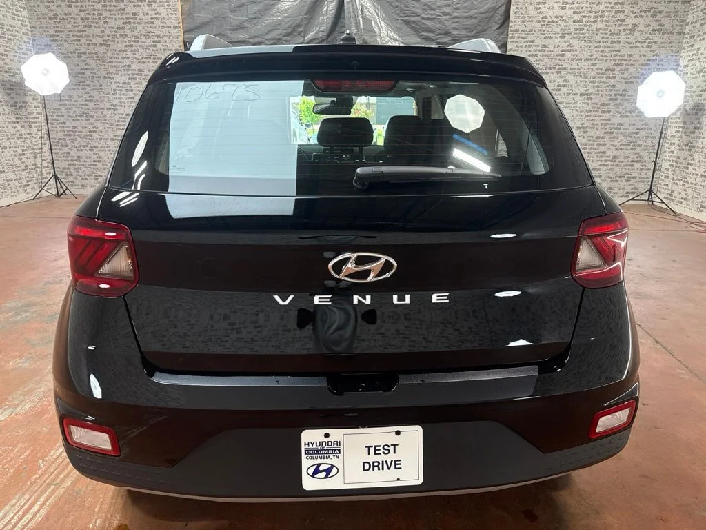 New 2026 Onyx Black Hyundai SEL image 6