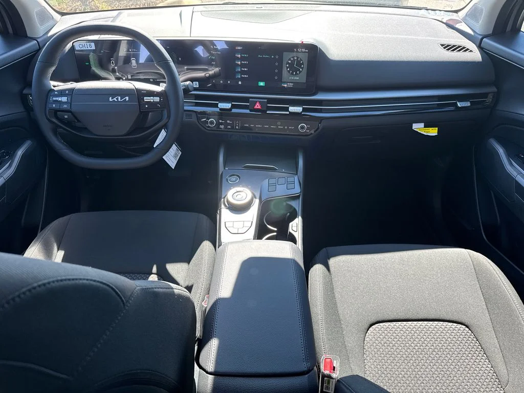 New 2026 Steel Gray Kia LX image 22