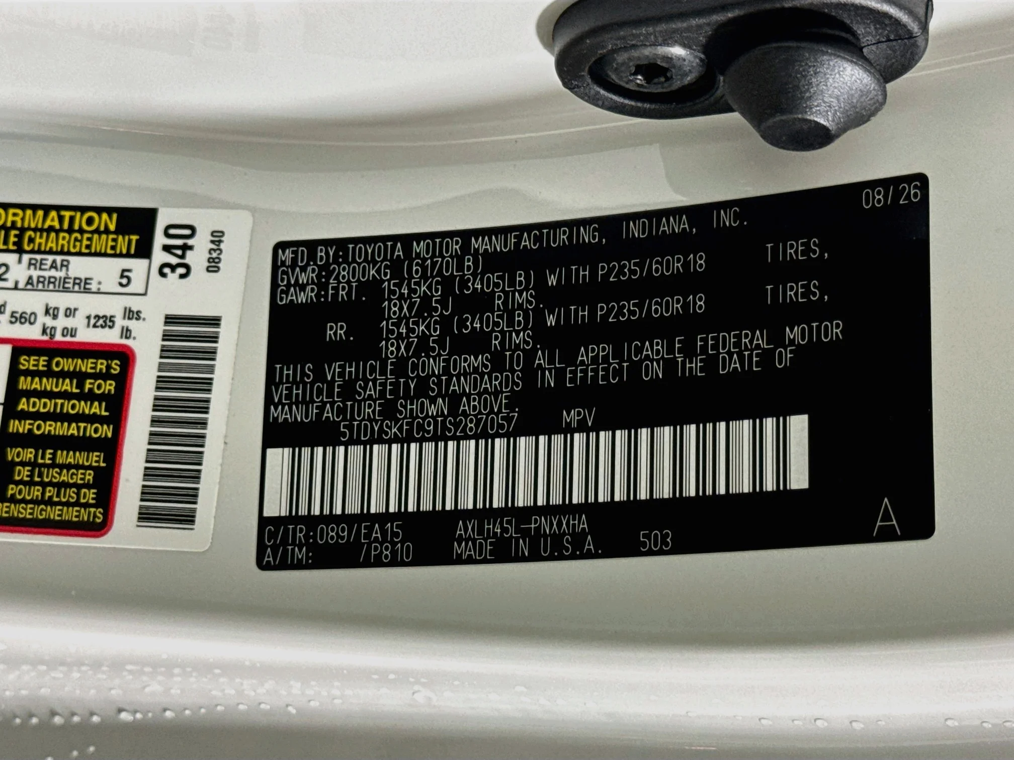 New 2026 Wind Chill Pearl Toyota XLE image 19