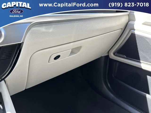 Used 2024 White Kia S image 28