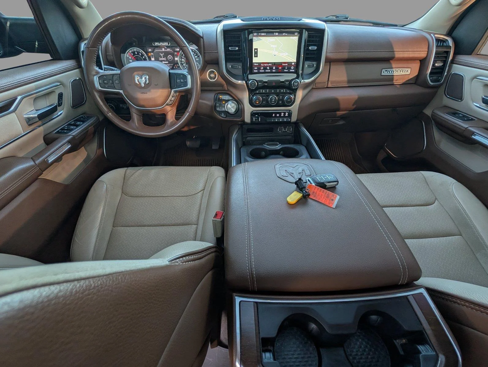 Used 2021 Diamond Black Crystal Pearlcoat Ram Laramie image 33
