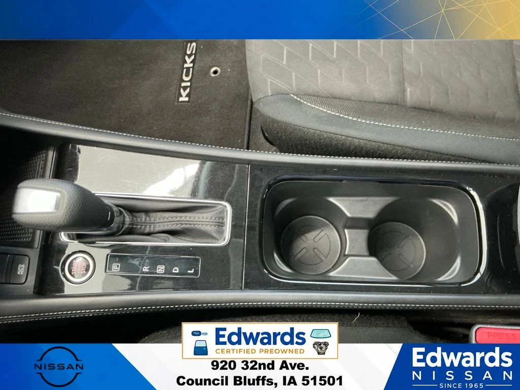 Used 2024 Gray Nissan SV image 25