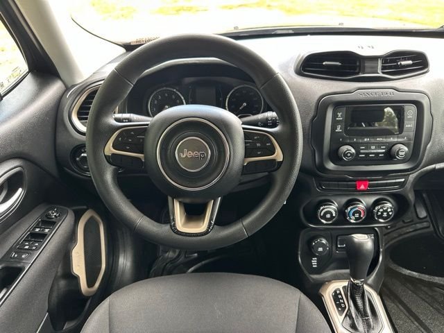 2015 Jeep Renegade Sport - Photo 28