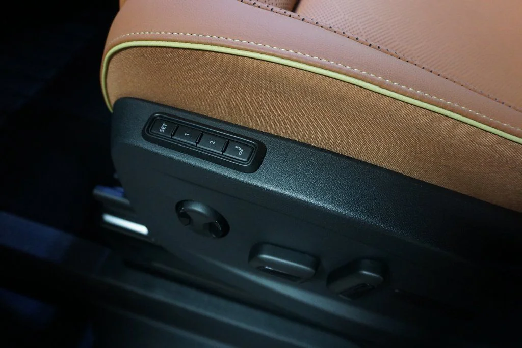 2025 Volkswagen ID. Buzz Pro S - Photo 32