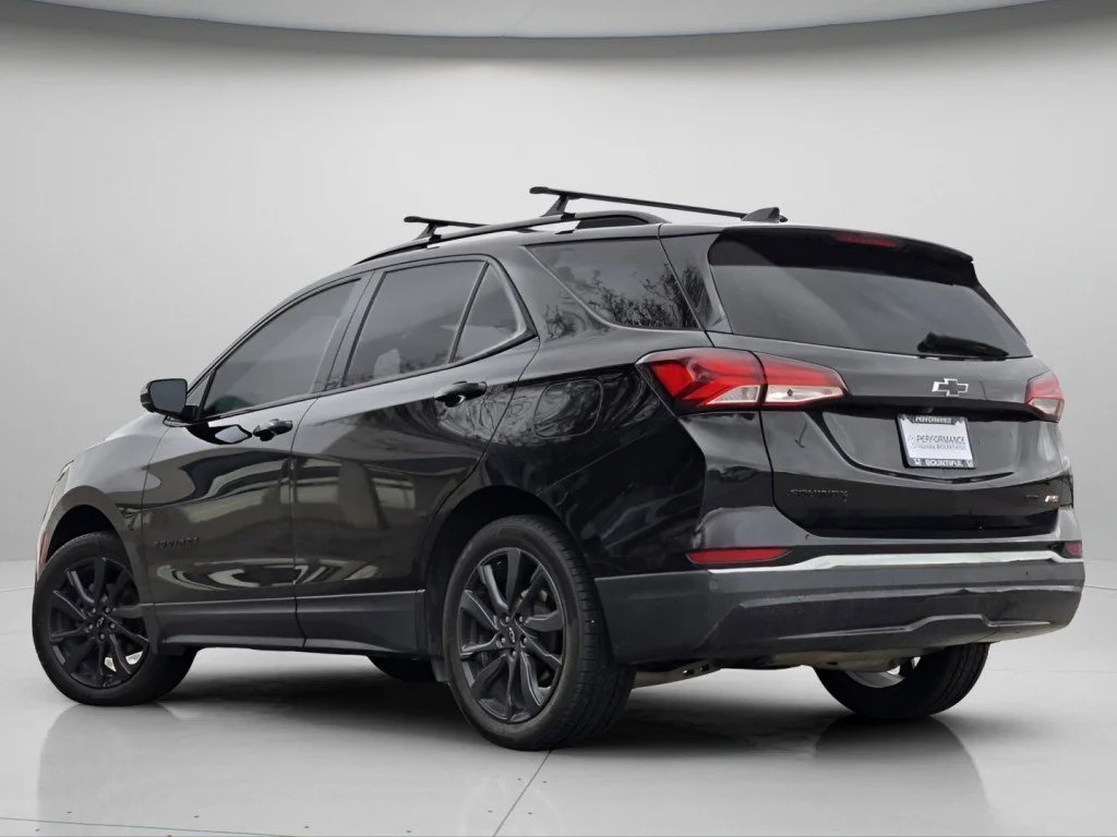 Used 2022 Mosaic Black Metallic Chevrolet RS image 21