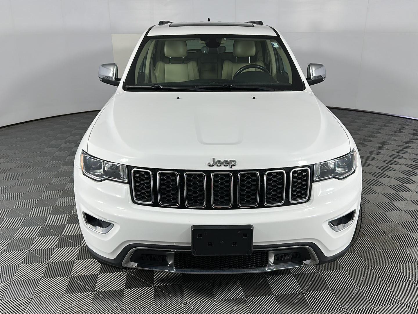 Used 2021 Bright White Clearcoat Jeep Limited image 2