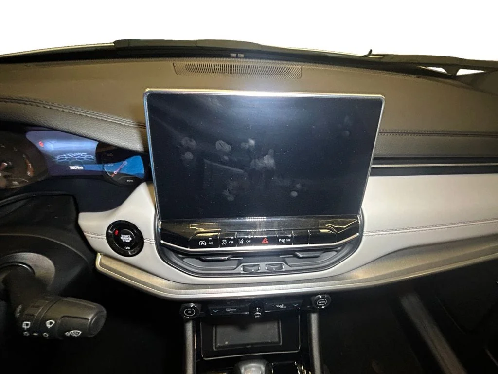 Used 2025 Bright White Jeep Limited image 11