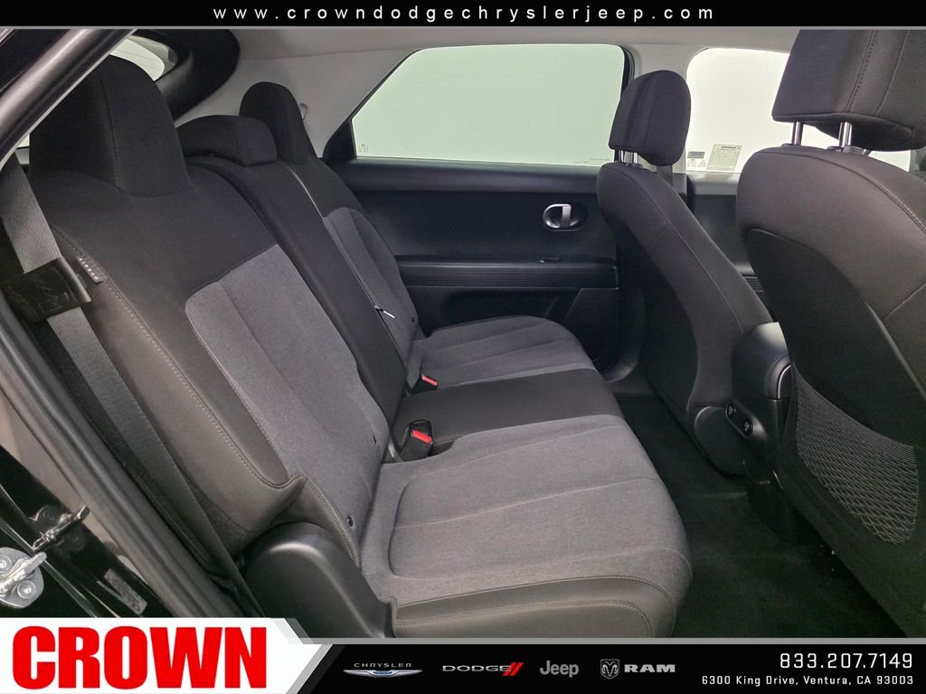 Used 2024 Black Hyundai SEL image 14