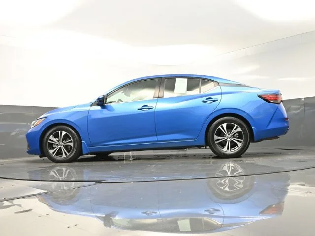 Used 2020 Blue Nissan SV image 42