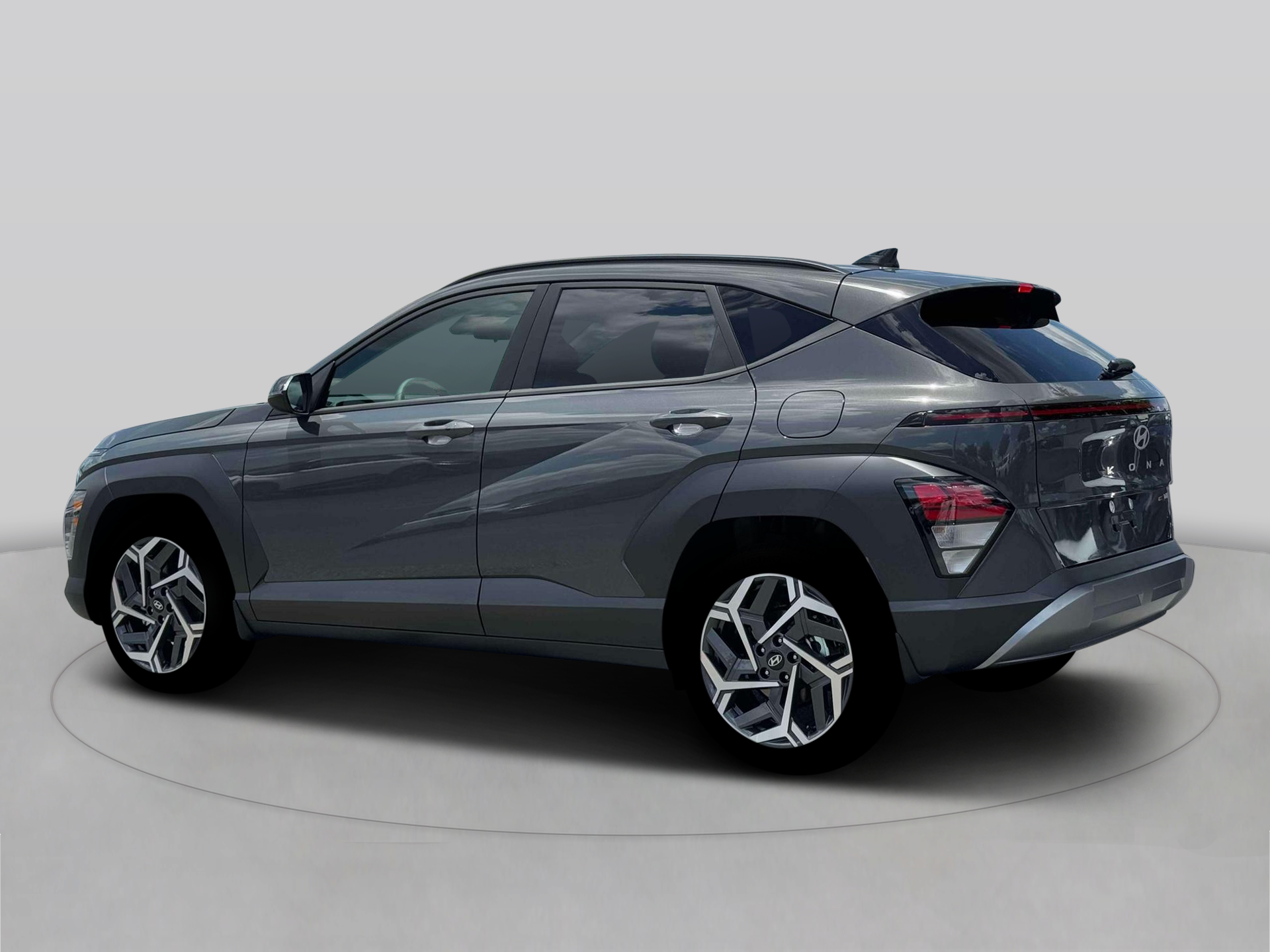 New 2026 Gray Hyundai SEL Premium AWD image 4