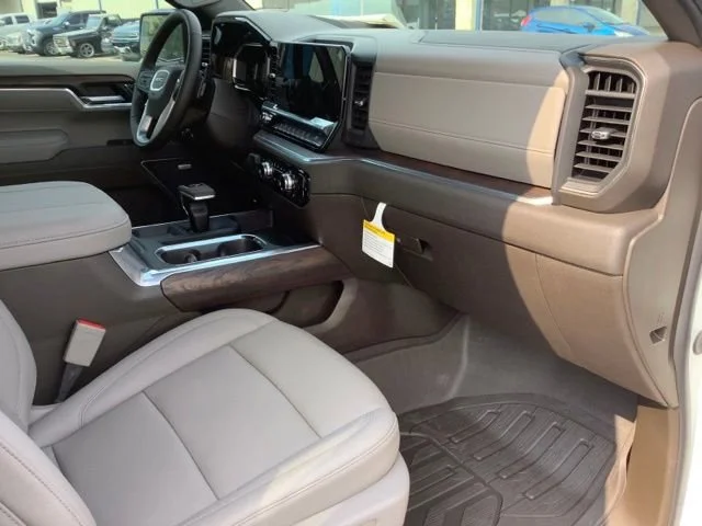 New 2026 Summit White GMC SLT image 18