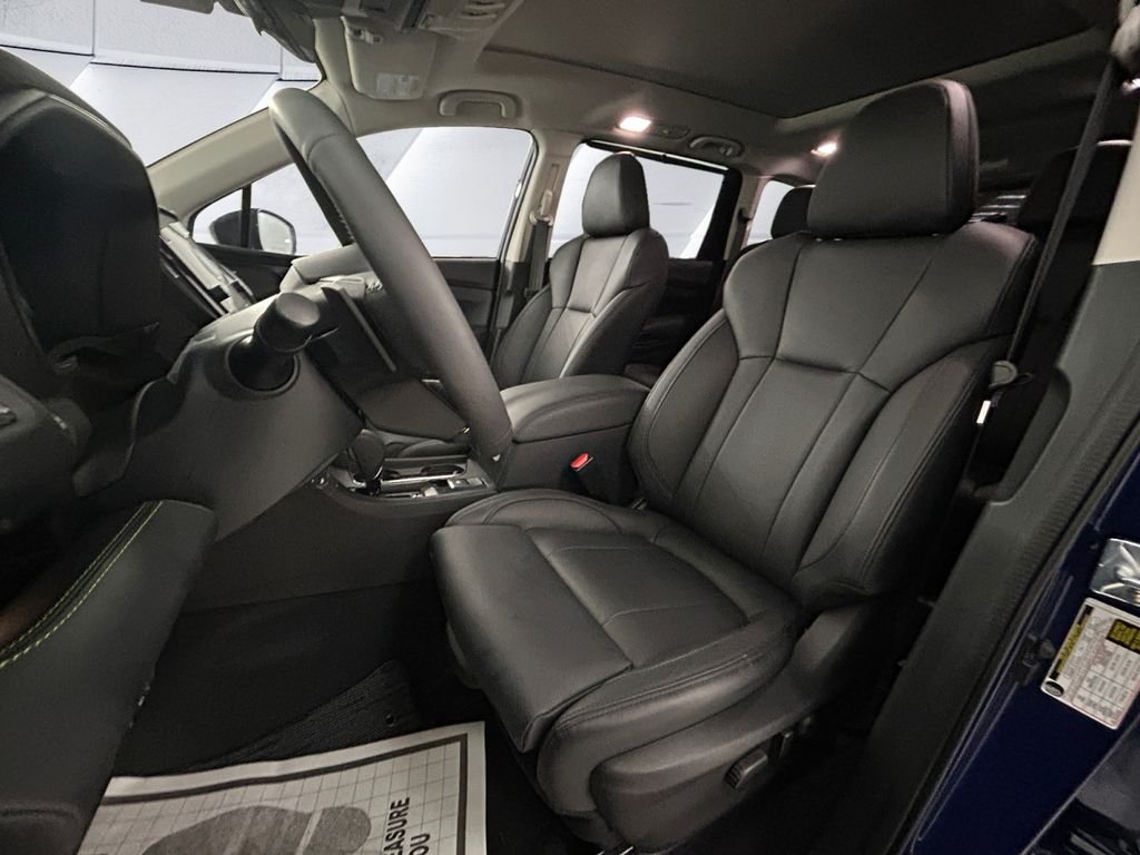 Used 2026 Blue Subaru Onyx Edition Touring image 8