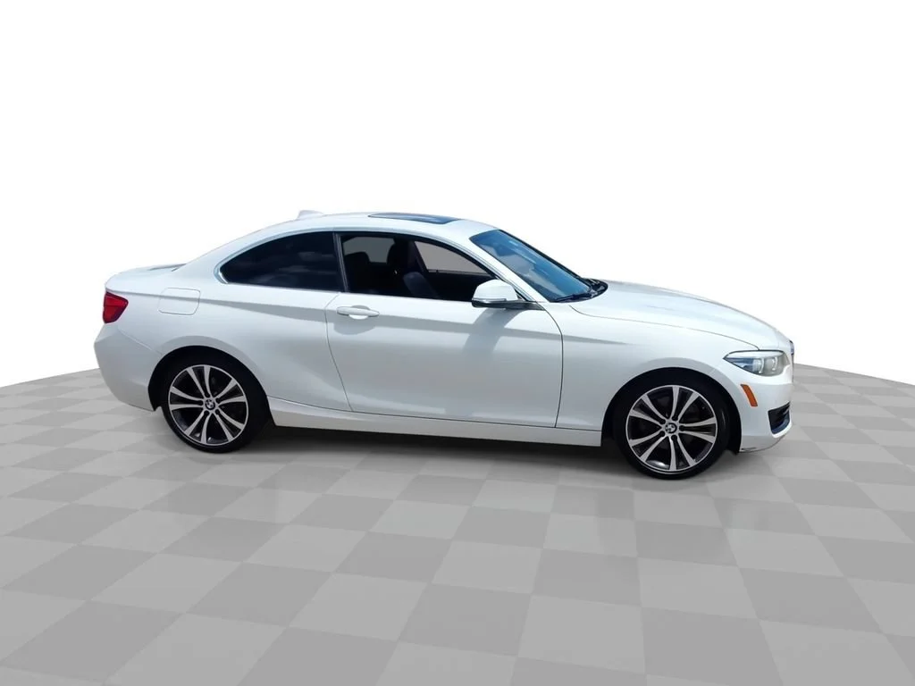 Used 2019 White BMW 230i image 9