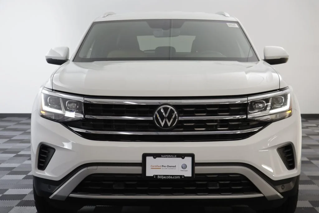 Used 2023 Pure White Volkswagen 3.6L V6 SE w/Technology image 21