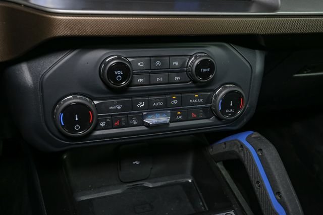 Used 2022  Ford Outer Banks image 25