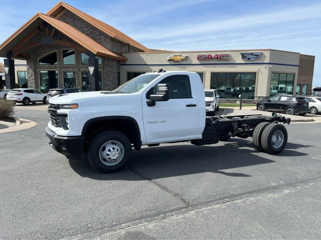 2026 Chevrolet Silverado 3500 HD Chassis Cab Work Truck