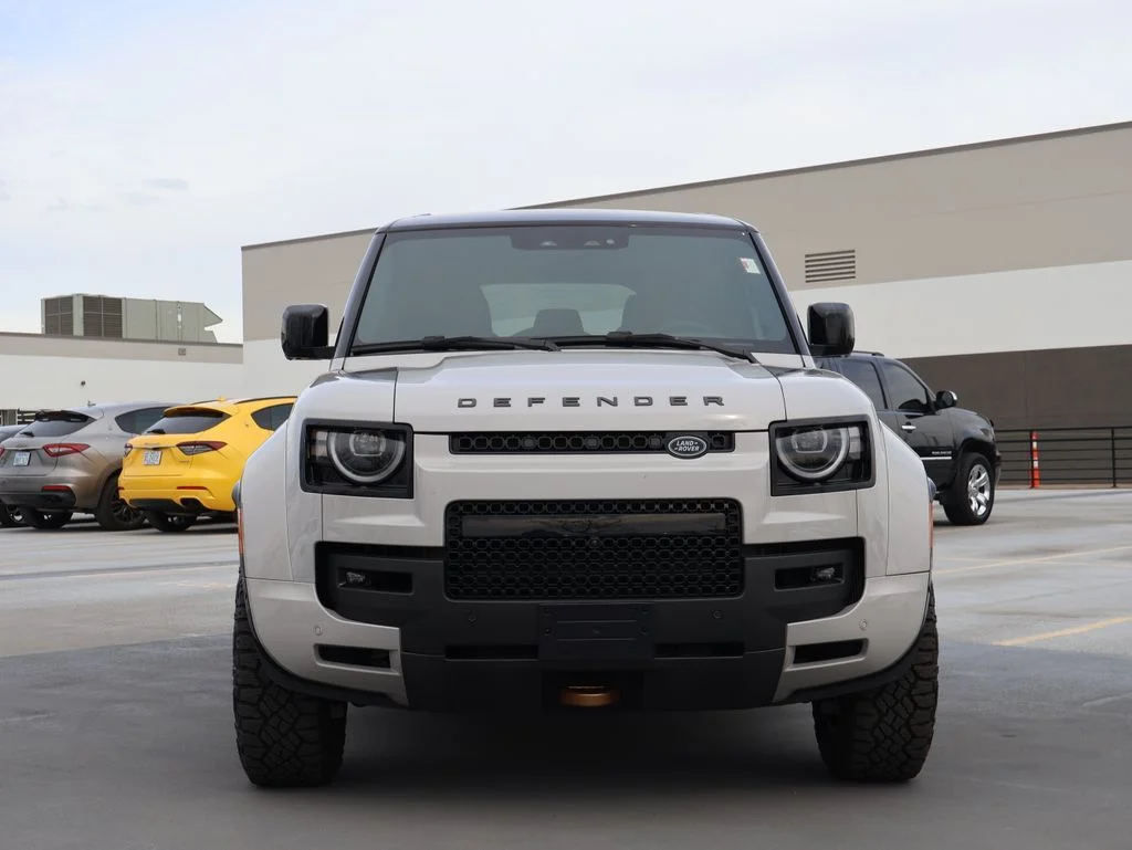 Used 2026 Borasco Gray Metallic Land Rover V8 OCTA image 2