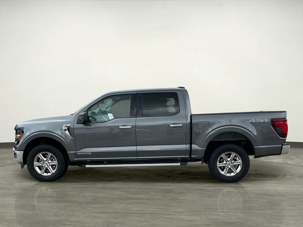 Used 2025 Gray Ford XLT image 2