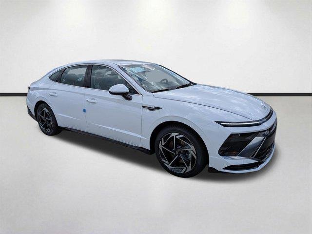 New 2026 Serenity White Hyundai SEL Sport image 2