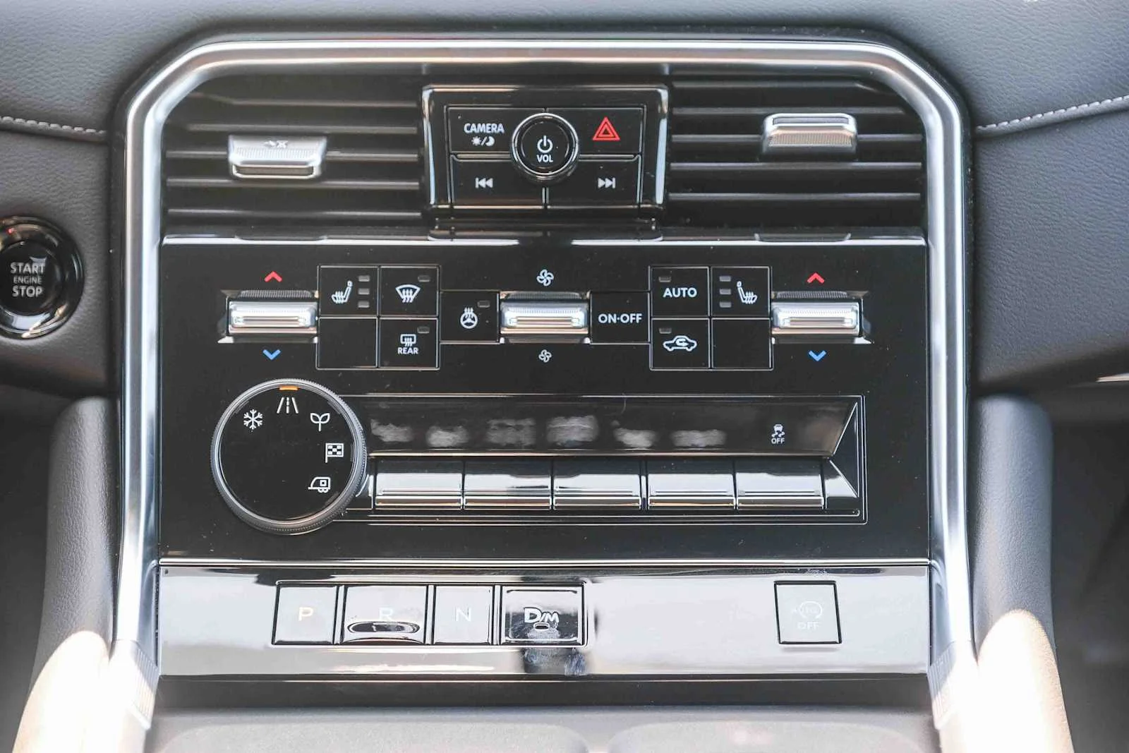 2026 Nissan Armada SL - Photo 15