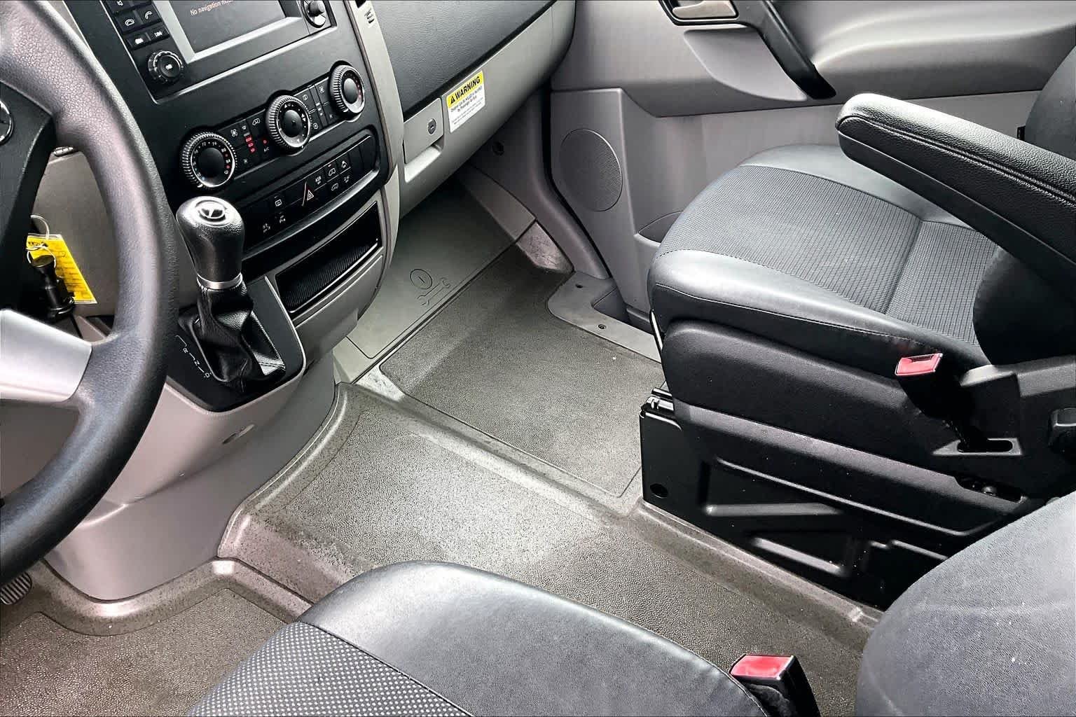 Used 2018 Graphite Gray Metallic Mercedes-Benz  image 16