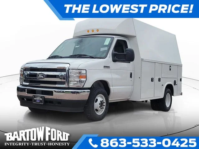 New 2027 Oxford White Ford Base image 1