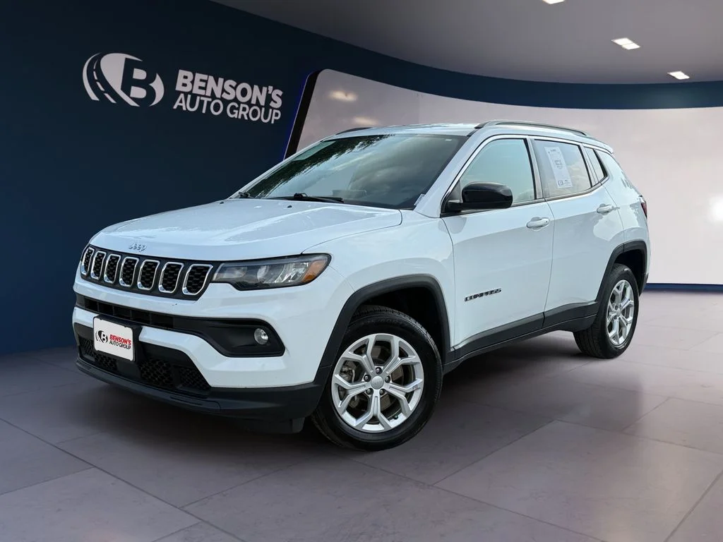 2024 Jeep Compass Latitude 4X4's photo