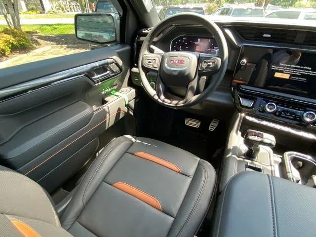 2025 GMC Sierra 1500 AT4 - Photo 21