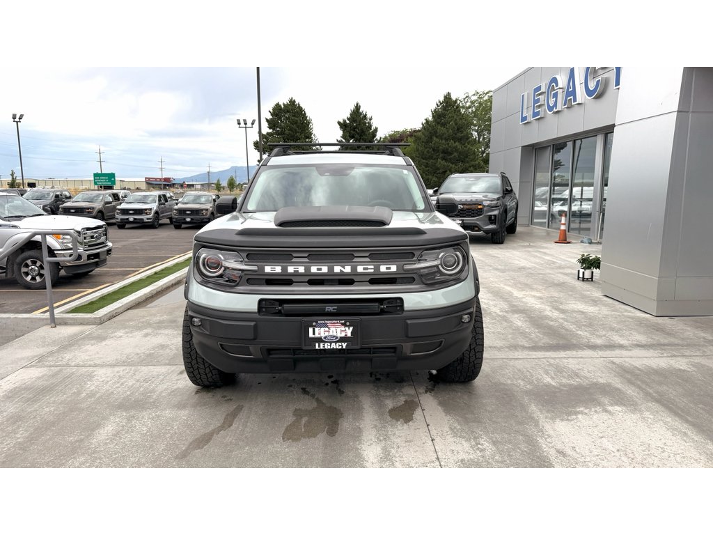 Used 2021 Green Ford Big Bend image 2