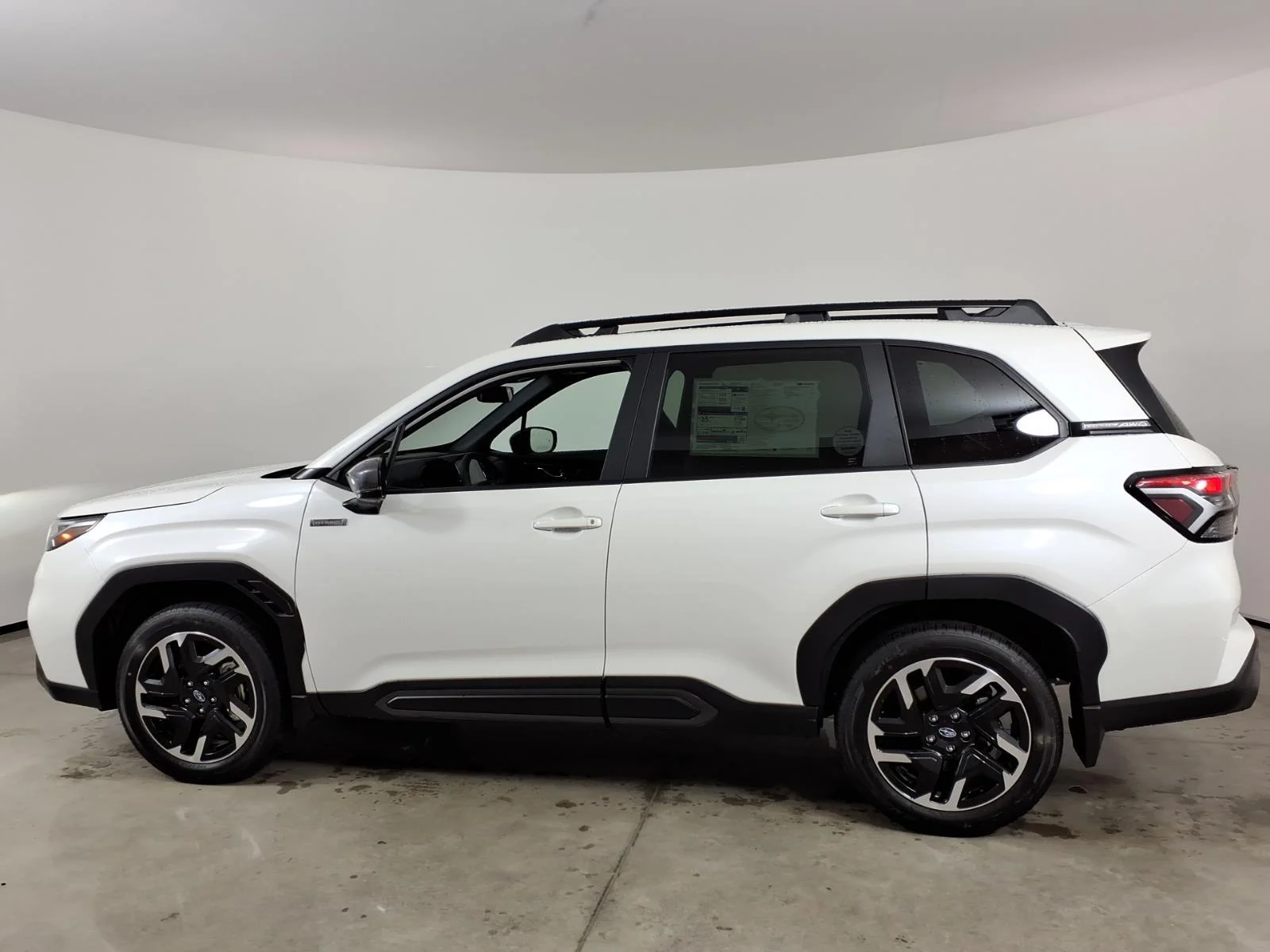 New 2026 CRYSTAL WHITE PEARL SUBARU Limited Hybrid image 25