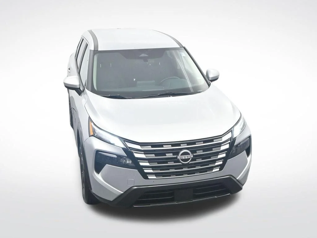 Certified Used 2025 Brilliant Silver Metallic Nissan SV image 33