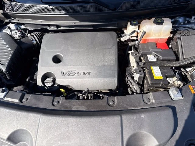 Used 2023 Gray Chevrolet LT Leather image 27