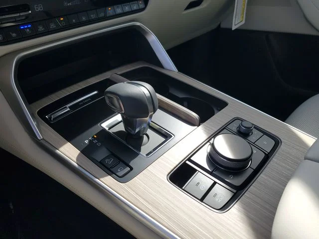 2026 Mazda CX-90 Premium Plus Package - Photo 10