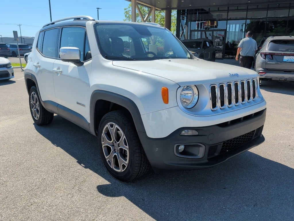 2017 Jeep Renegade Limited 4x4's photo