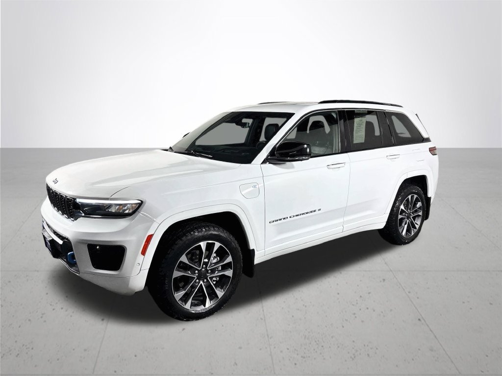 Used 2023 White Jeep Overland 4xe image 2