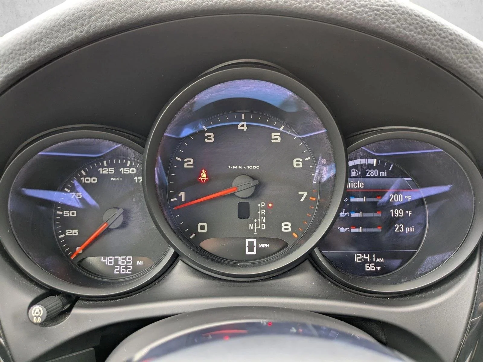 Used 2017 White Porsche  image 13