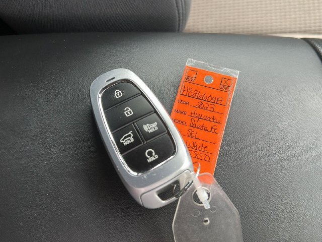 Used 2023 White Hyundai SEL image 33