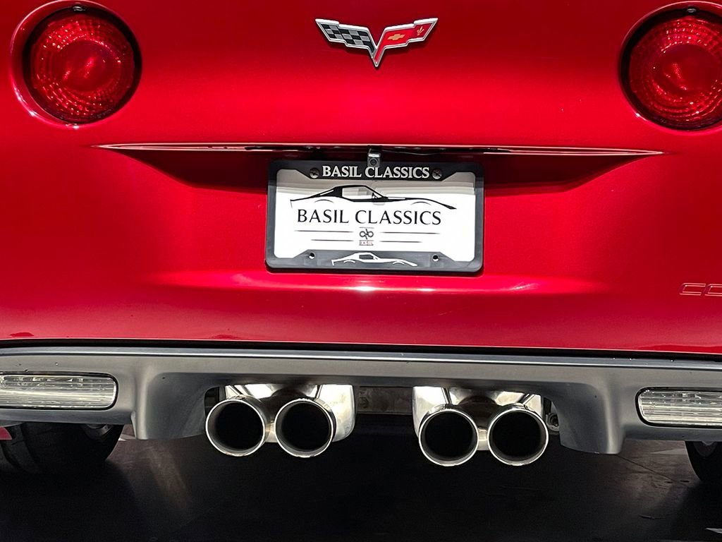 Used 2005 Magnetic Red Metallic Chevrolet NA image 10